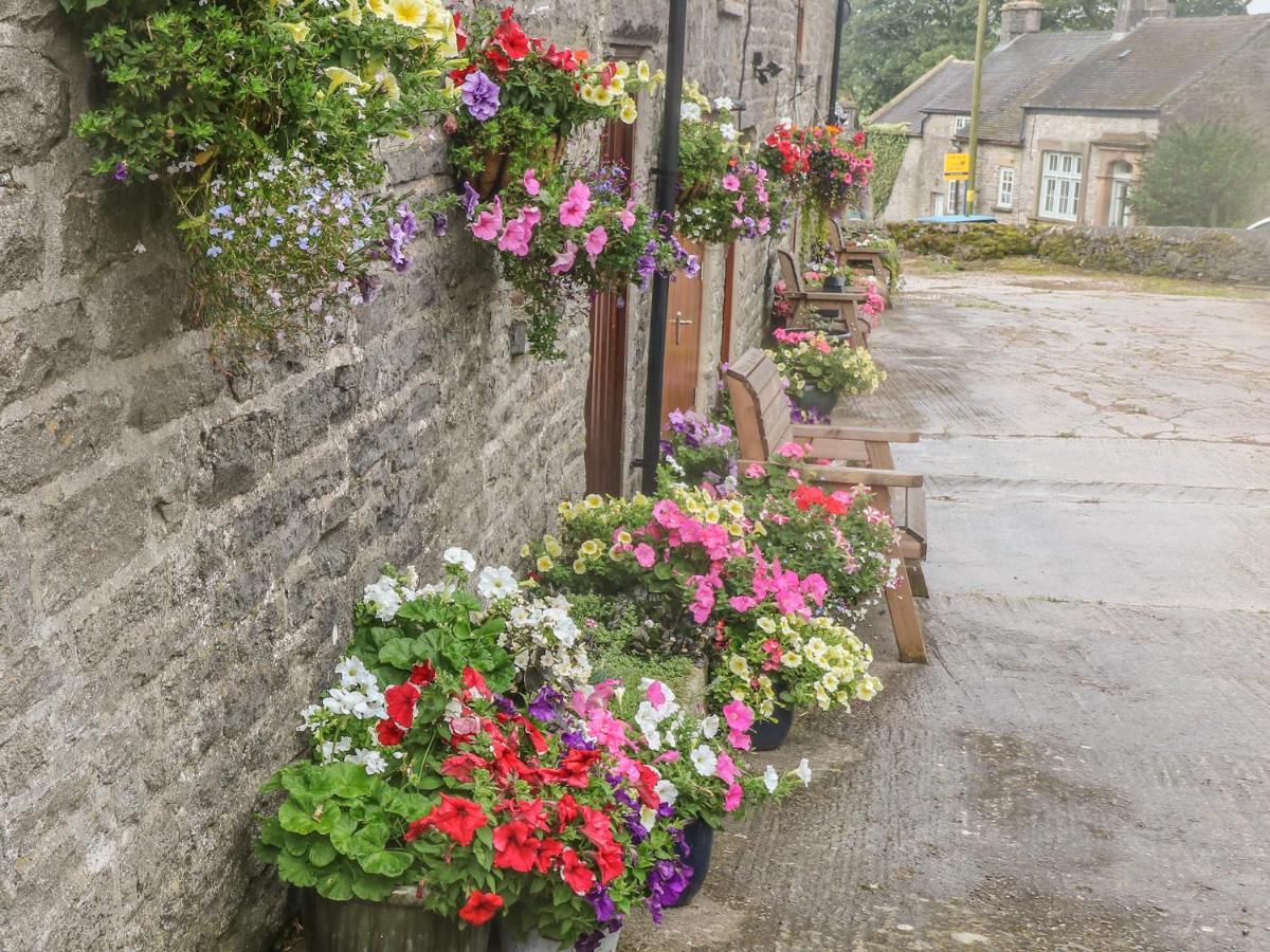 Stable Barn Villa Ashbourne  Exterior foto